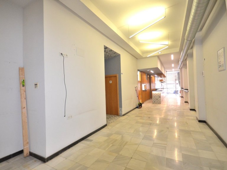 Commercial for Sale in Costa Blanca Torrevieja, Alicante 25