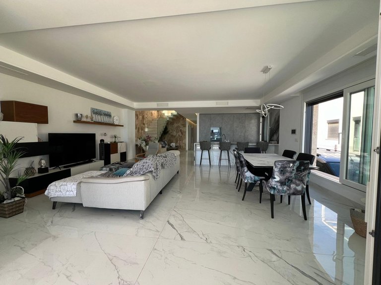 Villa for Sale in Costa Blanca Torrevieja, Alicante 15