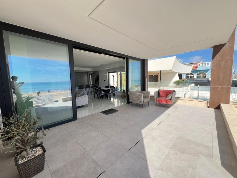 Villa for Sale in Costa Blanca Torrevieja, Alicante 5