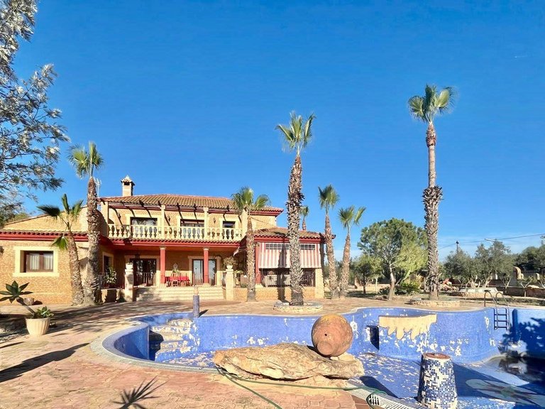 Villa for Sale in Inland Rojales, Alicante 5