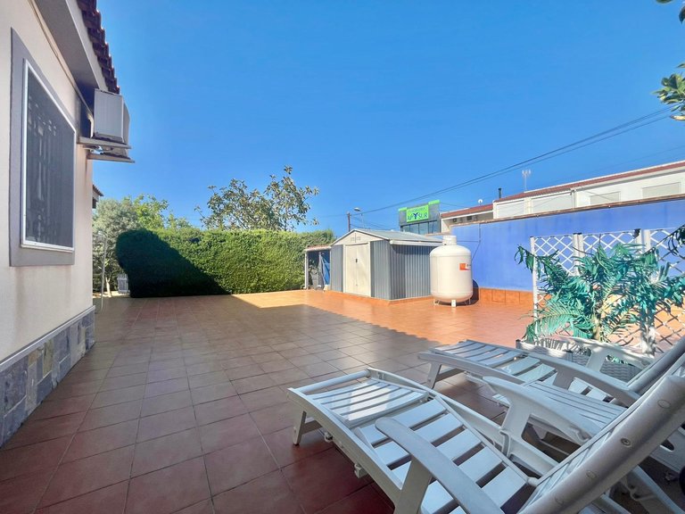 Villa for Sale in Costa Blanca Torrevieja, Alicante 11