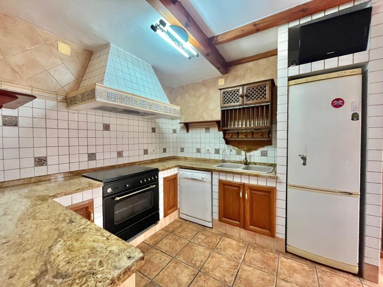 Villa for Sale in Costa Blanca Torrevieja, Alicante 26