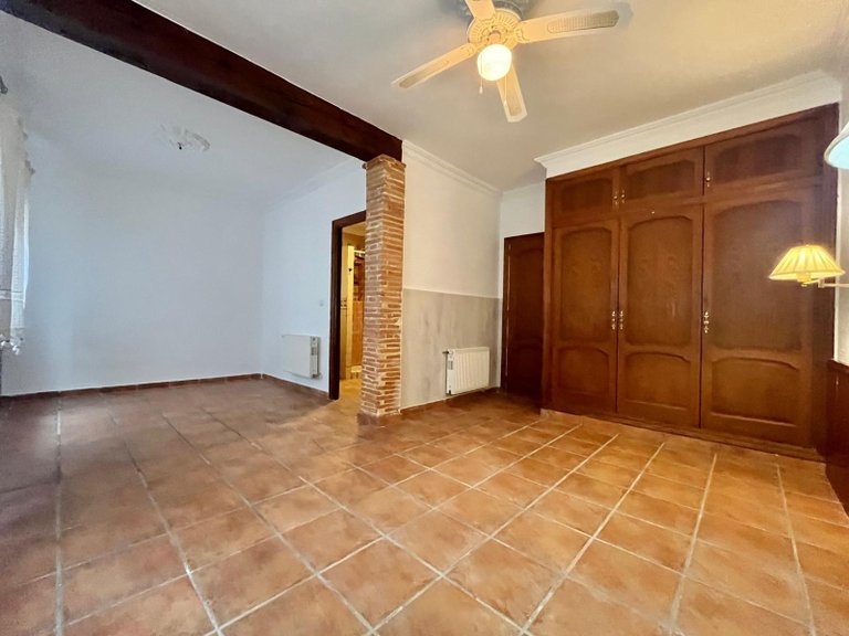 Villa for Sale in Costa Blanca Torrevieja, Alicante 28