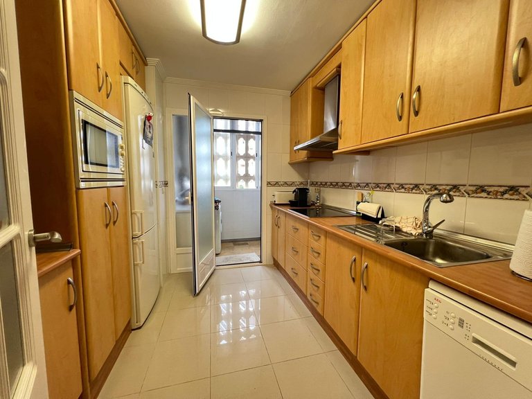 Apartment for Sale in Costa Blanca Benidorm, Alicante 17