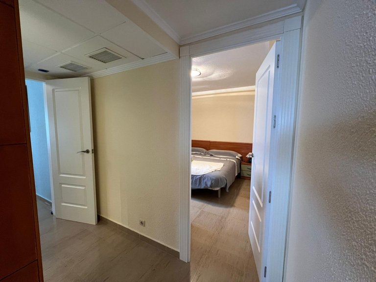 Apartment for Sale in Costa Blanca Benidorm, Alicante 24