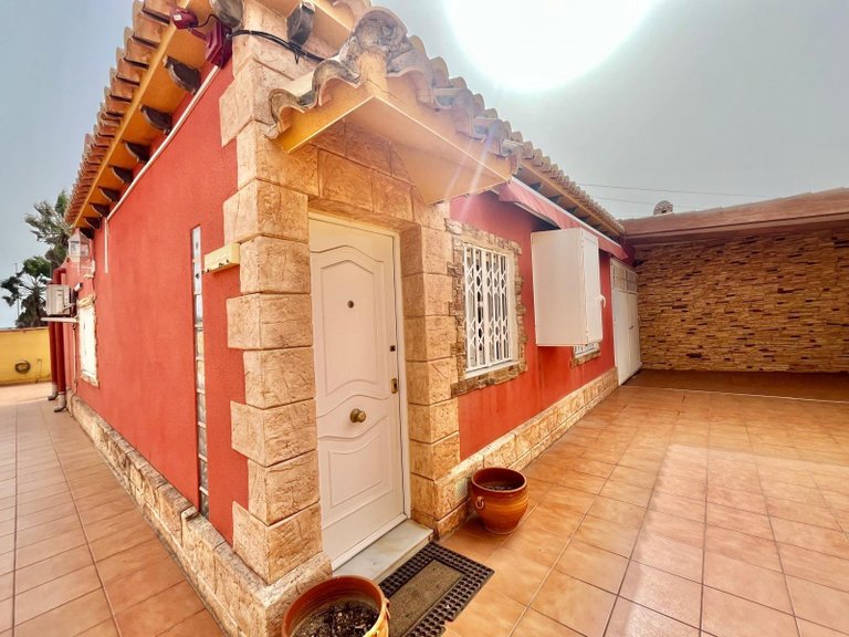 Villa for Sale in Costa Blanca Torrevieja, Alicante 4