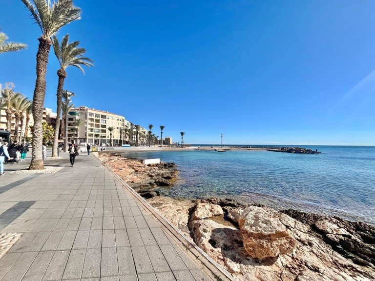 Apartment for Sale in Torrevieja, Alicante 30