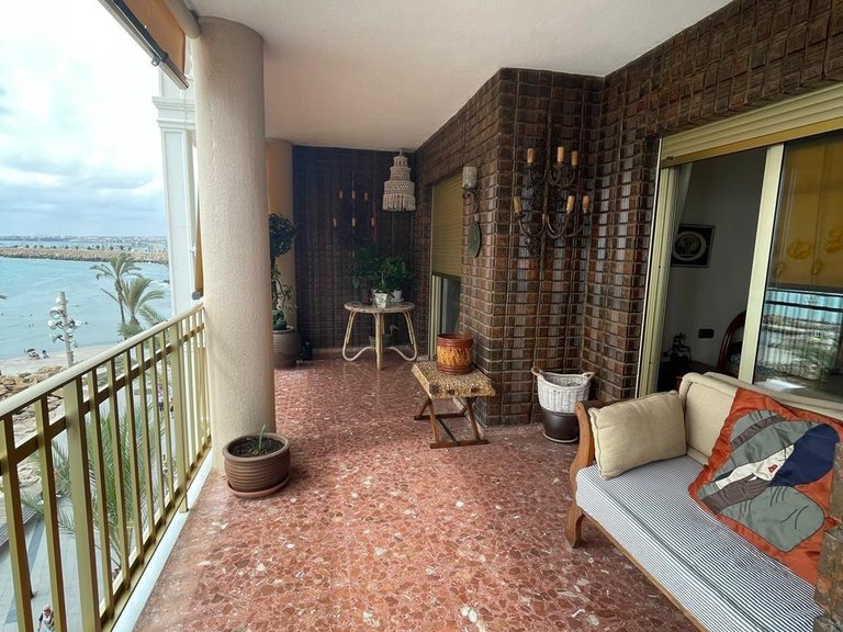 Apartment for Sale in Costa Blanca Torrevieja, Alicante 12