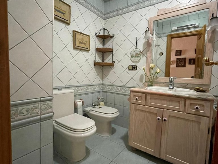 Apartment for Sale in Costa Blanca Torrevieja, Alicante 32