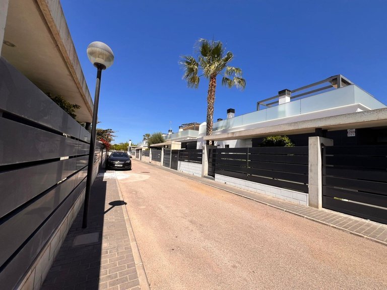 Villa for Sale in Costa Blanca Orihuela Costa, Alicante 33
