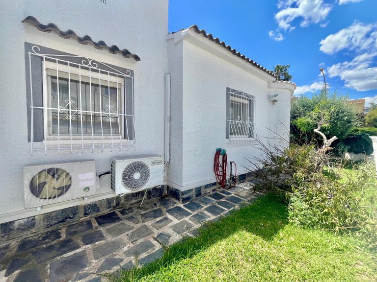 Villa for Sale in Costa Blanca Orihuela Costa, Alicante 11