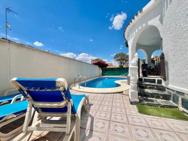 Villa for Sale in Costa Blanca Orihuela Costa, Alicante 4
