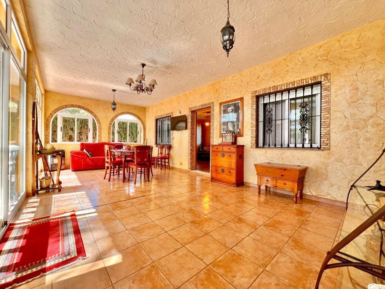 Villa for Sale in Costa Blanca Torrevieja, Alicante 26