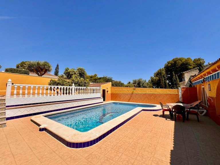 Villa for Sale in Costa Blanca Torrevieja, Alicante 5
