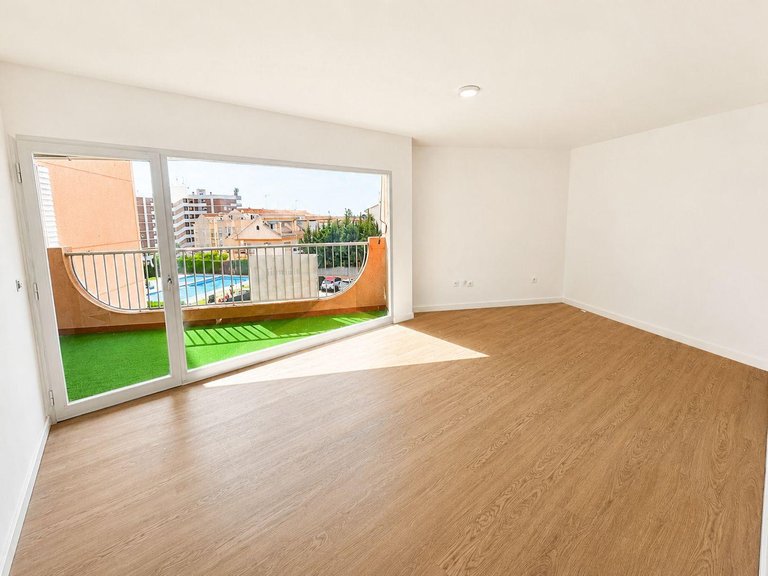 Apartment for Sale in Costa Blanca Orihuela Costa, Alicante 3
