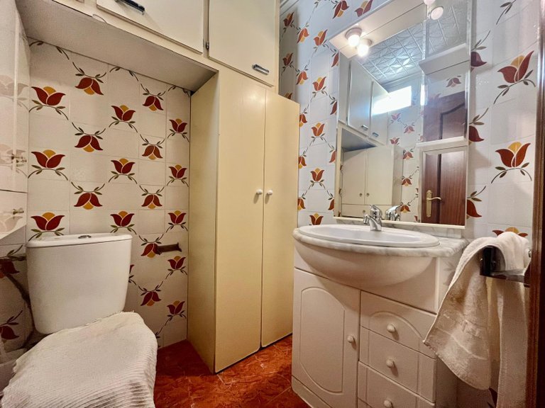 Apartment for Sale in Torrevieja, Alicante 17