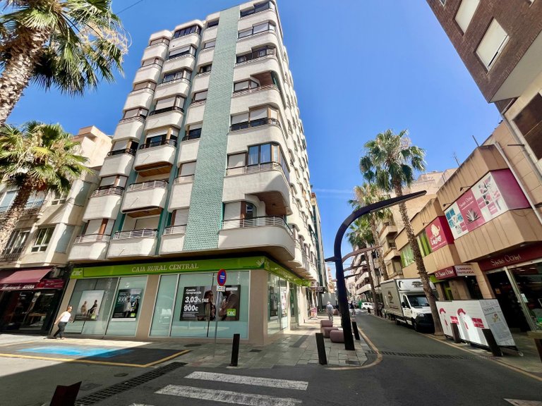 Apartment for Sale in Torrevieja, Alicante 22