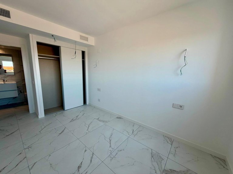 Apartment for Sale in Torrevieja, Alicante 18