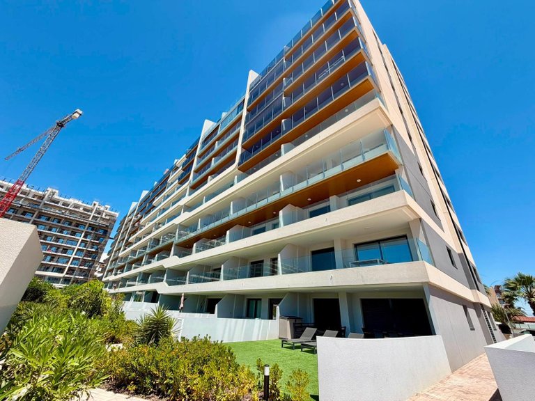 Apartment for Sale in Torrevieja, Alicante 24
