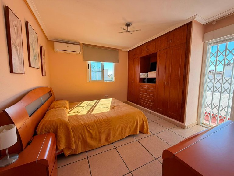 Town House for Sale in Costa Blanca Torrevieja, Alicante 30