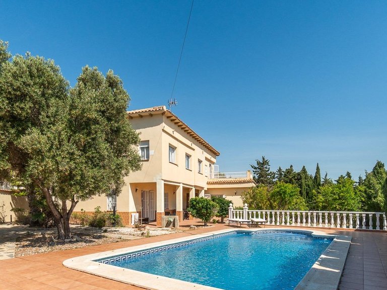 Villa for Sale in La Mata, Torrevieja, Alicante 41