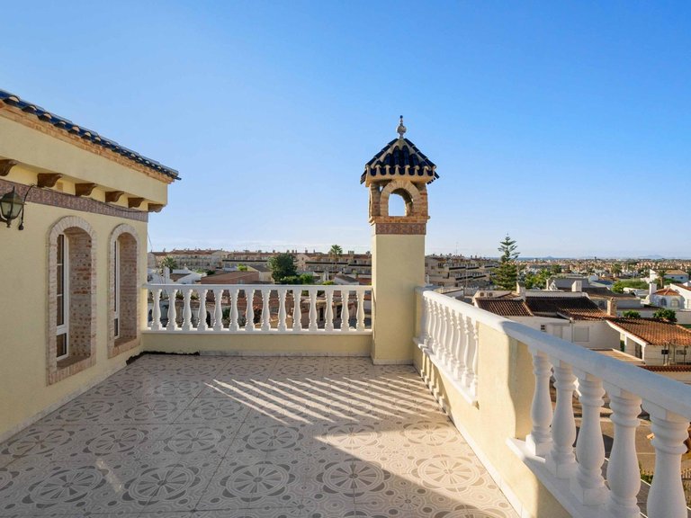 Villa for Sale in Costa Blanca Orihuela Costa, Alicante 17
