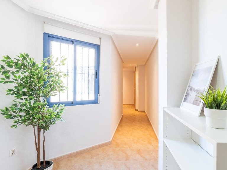 Penthouse for Sale in Torrevieja Centro, Torrevieja, Alicante 2