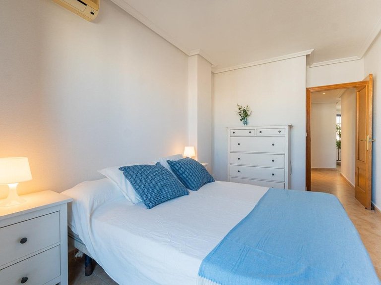 Penthouse for Sale in Torrevieja Centro, Torrevieja, Alicante 23