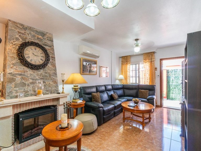 Town House for Sale in Orihuela Costa, Alicante 2