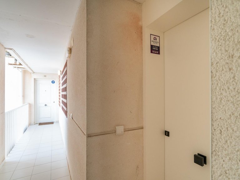 Apartment for Sale in Puerto Deportivo, Guardamar Del Segura, Alicante 35