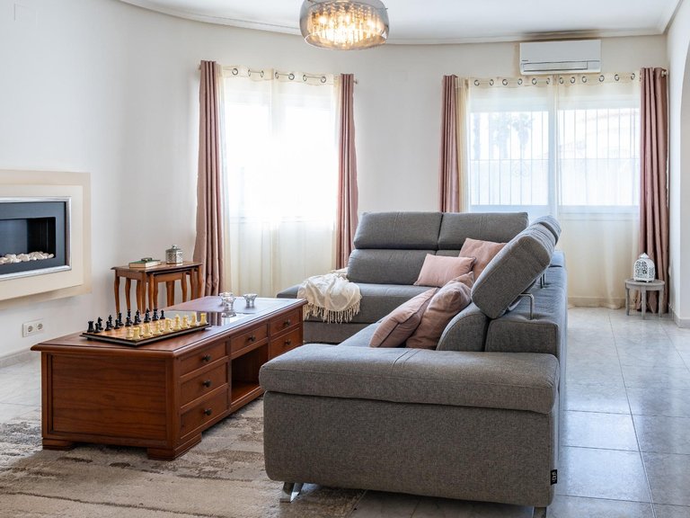 Villa for Sale in Playa Flamenca, Orihuela Costa, Alicante 5