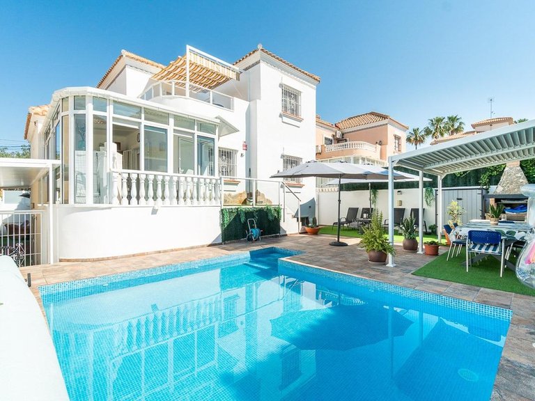 Villa for Sale in San Miguel De Salinas, Alicante 45