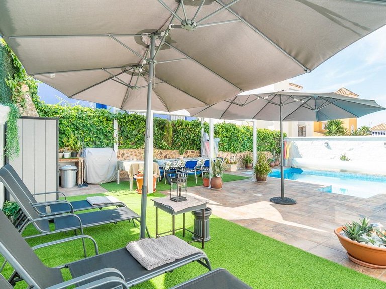 Villa for Sale in San Miguel De Salinas, Alicante 47