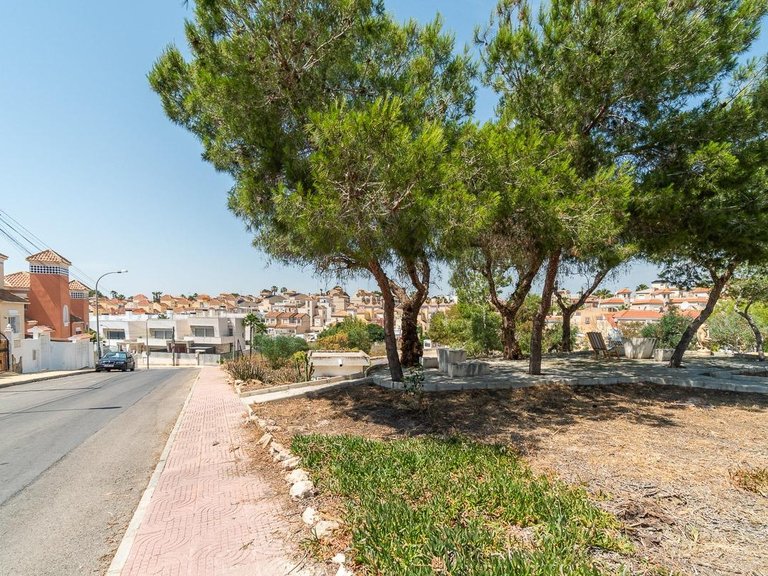 Villa for Sale in San Miguel De Salinas, Alicante 48