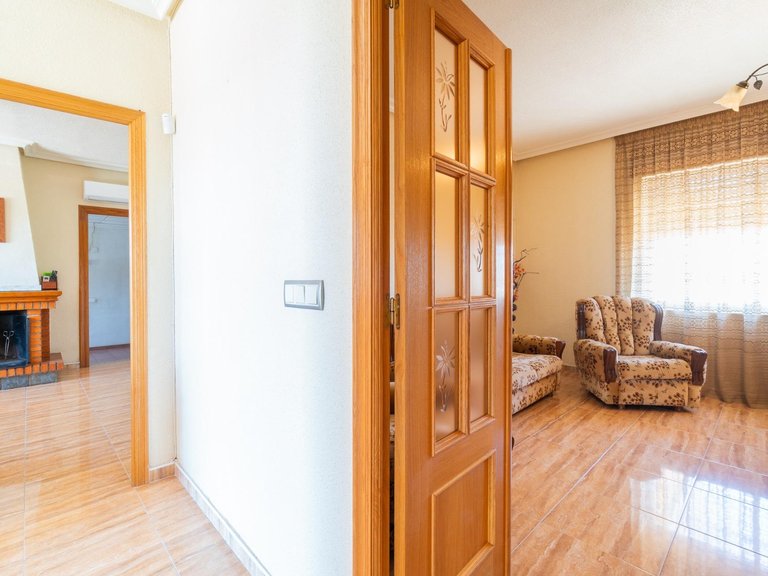 Villa for Sale in San Miguel De Salinas, Alicante 16