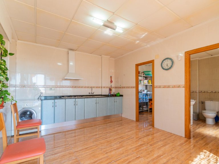 Villa for Sale in San Miguel De Salinas, Alicante 24