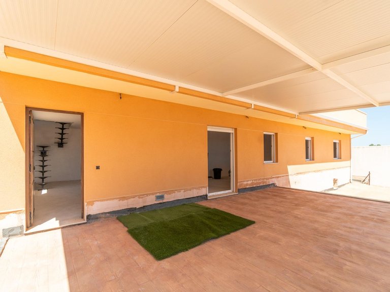 Villa for Sale in San Miguel De Salinas, Alicante 36