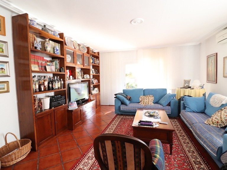 Villa for Sale in Torrevieja, Alicante 12