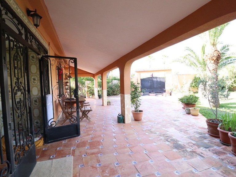 Villa for Sale in Torrevieja, Alicante 27