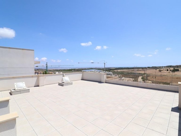 Villa for Sale in San Miguel De Salinas, Alicante 20