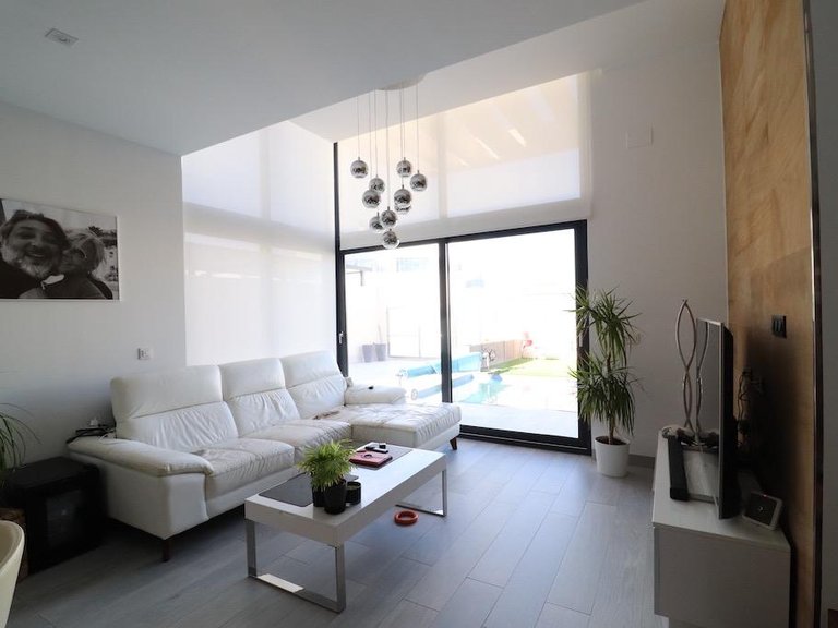 Villa for Sale in Costa Blanca Orihuela Costa, Alicante 12