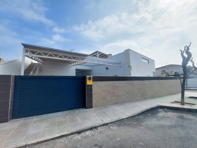 Villa for Sale in Costa Blanca Pilar De La Horadada, Alicante 43