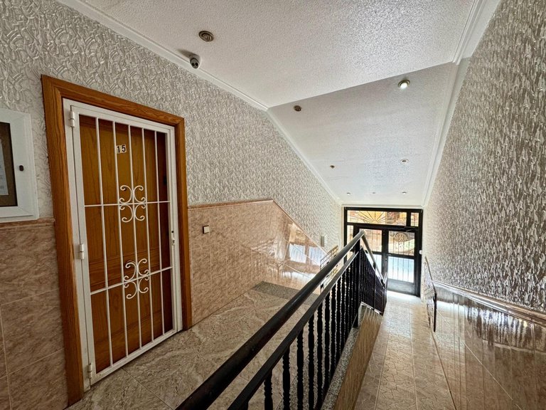 Penthouse for Sale in Torrevieja, Alicante 32