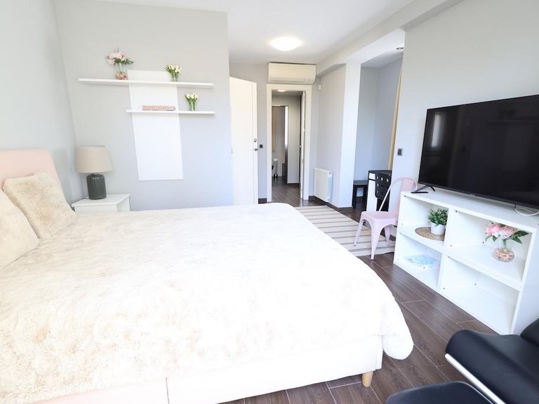 Villa for Sale in Costa Blanca Cabo Roig, Alicante 16