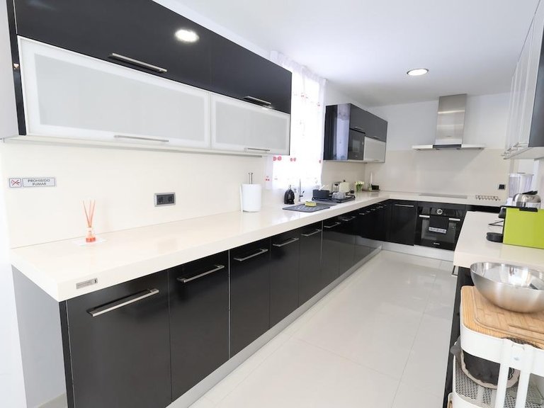 Villa for Sale in Costa Blanca Cabo Roig, Alicante 2