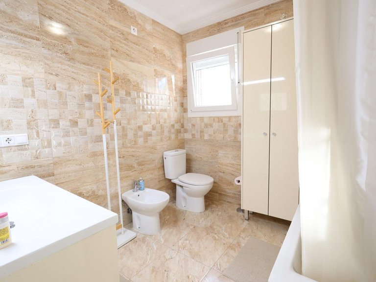 Villa for Sale in Costa Blanca Torrevieja, Alicante 18