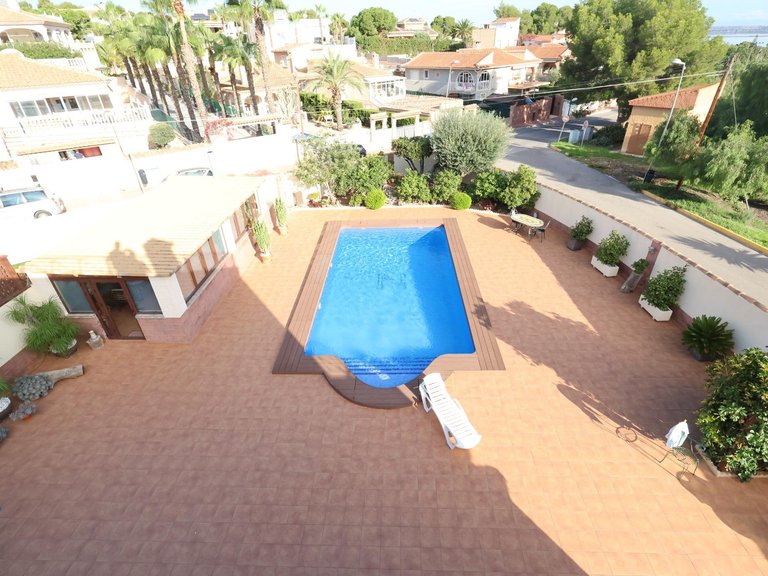 Villa for Sale in Costa Blanca Torrevieja, Alicante 30