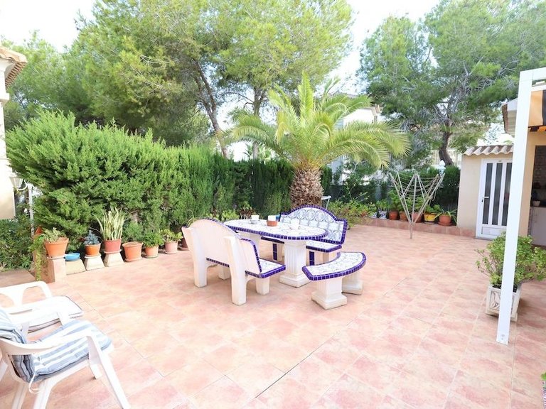 Villa for Sale in Villamartin, Alicante 20