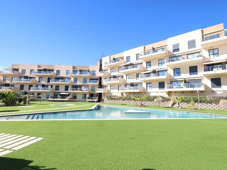 Apartment for Sale in Costa Blanca Orihuela Costa, Alicante 4