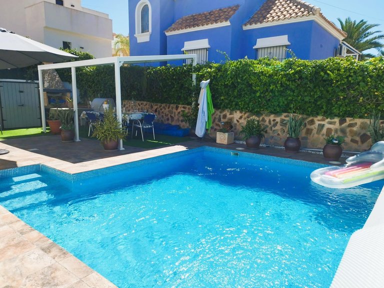 Villa for Sale in Inland San Miguel De Salinas, Alicante 1